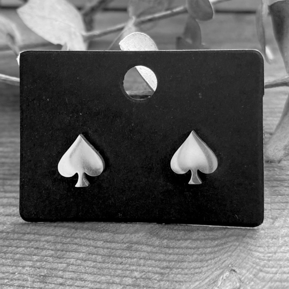 NEW Dainty Spade stud Earrings Silver color - Boutique - Picture 5 of 5